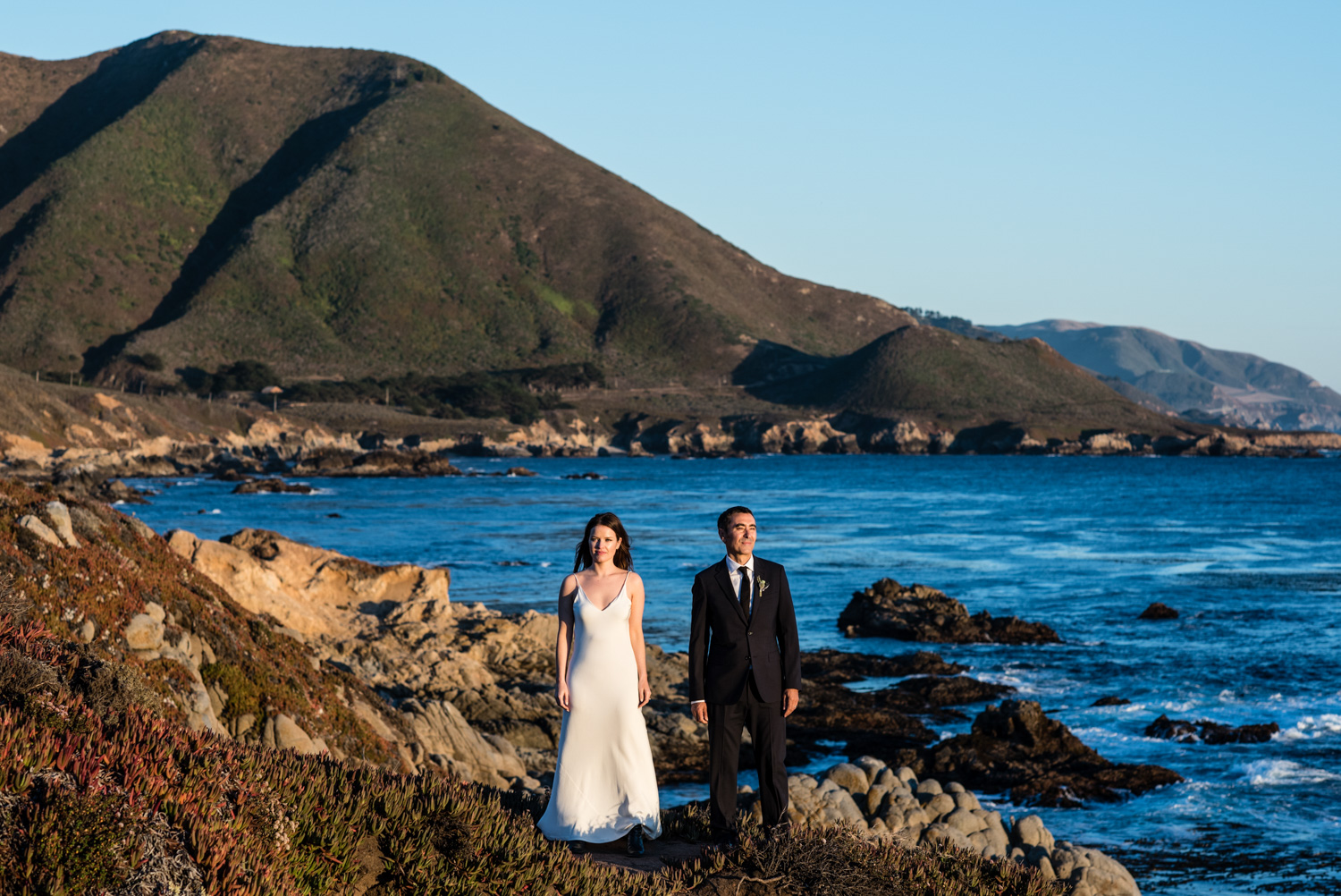 Big Sur cliff elopement